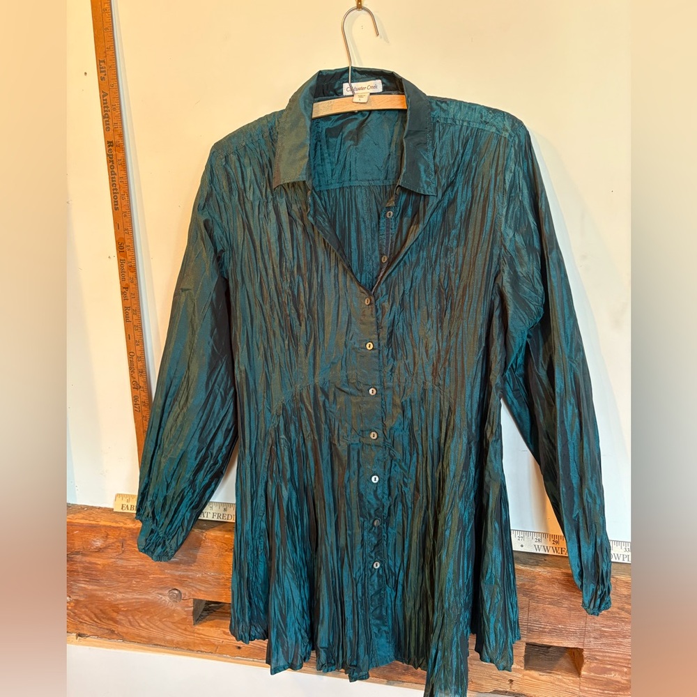 Coldwater Creek Teal Crinkled Button-Down Top